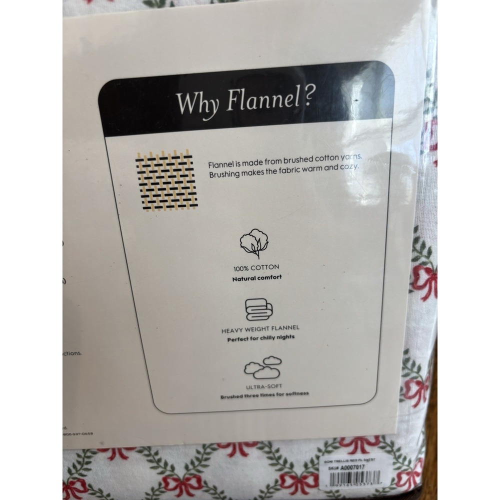 Laura Ashley Full Cotton Flannel Sheet Set Red Bows Lattice‎ Holiday BNIB - Picture 4 of 5